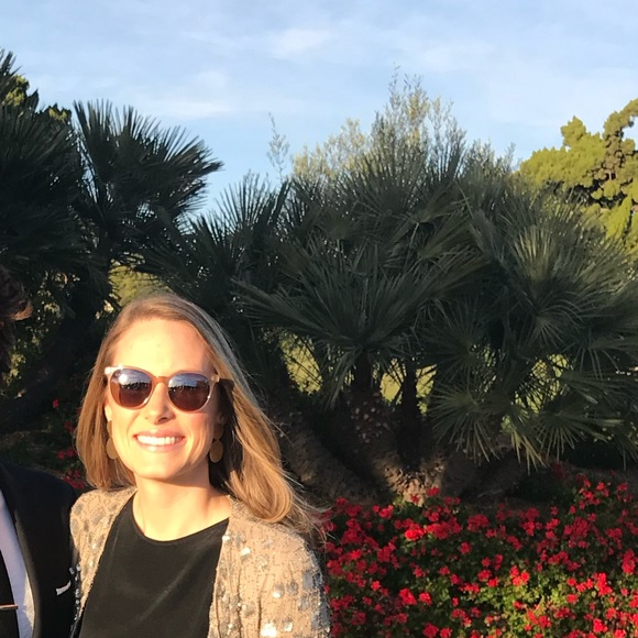 Meet your Posher, Britta - Picture 1 of 1